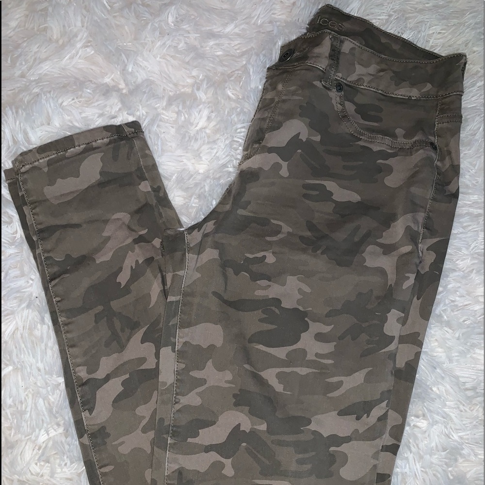 Maurice’s skinny jeans